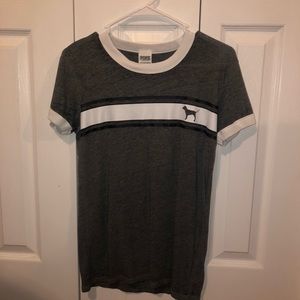 Brand pink t shirt size xs grey